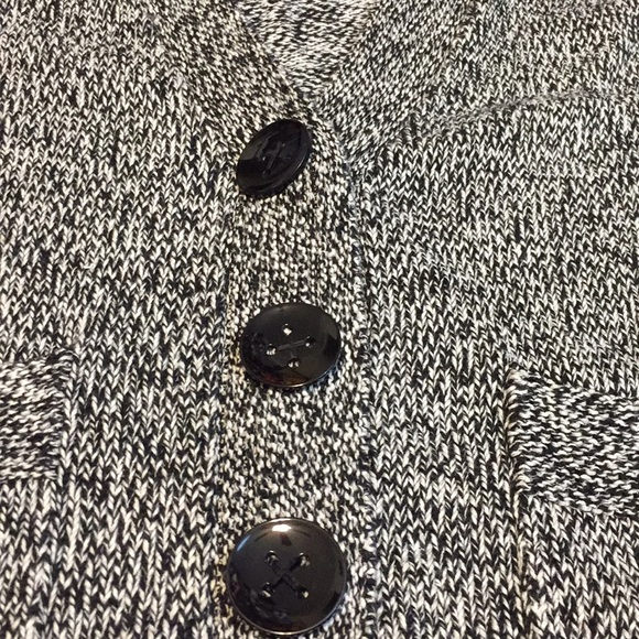 Lane Bryant short sleeve sweater - Picture 2 of 4